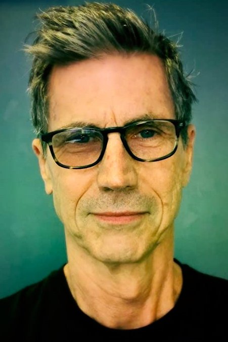 A headshot of Bill Pope.