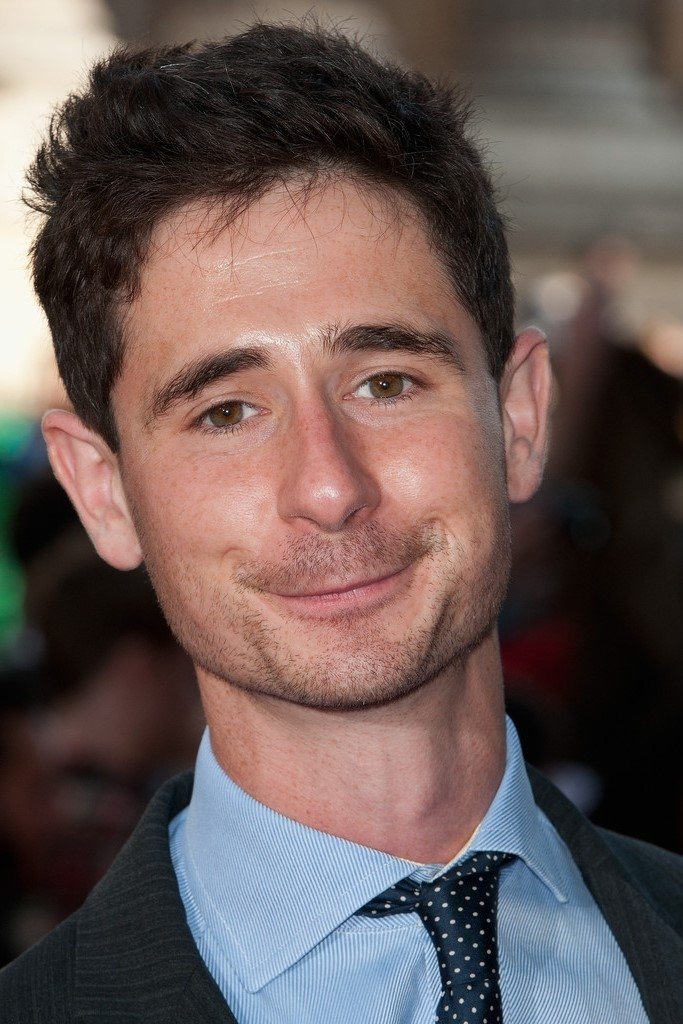 A headshot of Michael Lesslie.