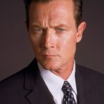 A headshot of Robert Patrick.