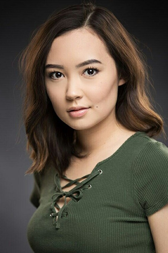 Official headshot photo of person: Ayzee.