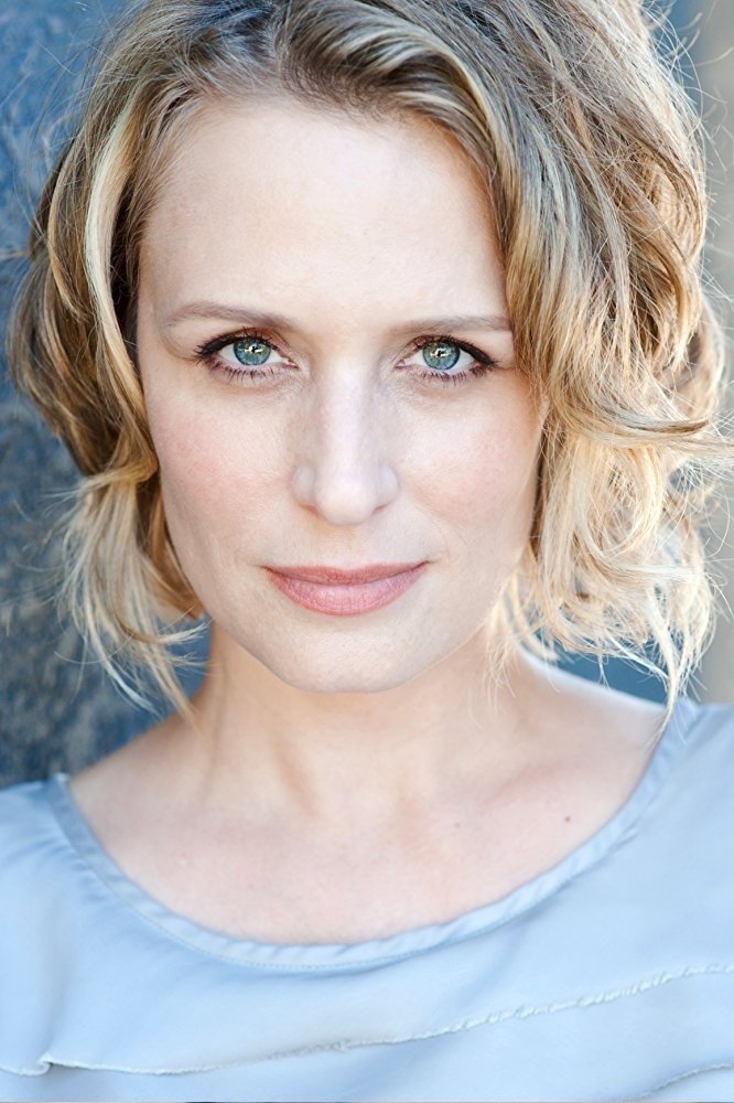 A headshot of Samantha Smith.