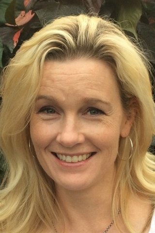 Official headshot photo of person: Leigh Folsom Boyd.